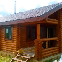 Баня из оцилиндрованного бревна