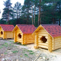 Рубленые будки для собак