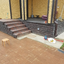 Укладка тротуарной плитки, благоустройство территории