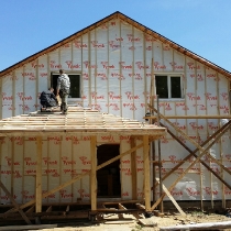 Открытая веранда к дому– подарок от компании